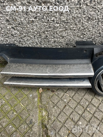 Решетка голф 4 хром , снимка 2 - Аксесоари и консумативи - 53901389