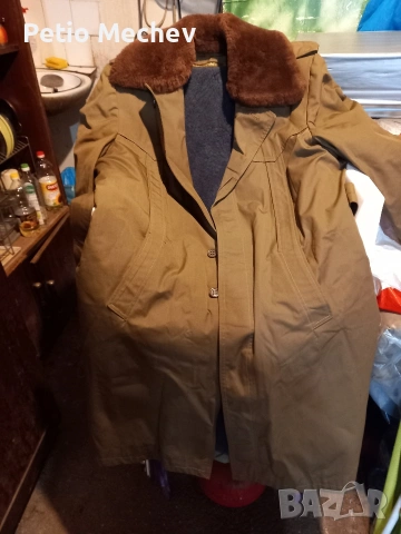 офицерска шуба нова, размер L .Агнешка кожа, 36 евро.