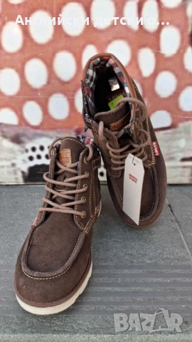 Английски детски  оригинални кец/боти от естествена кожа/велур Levi's, снимка 4 - Детски боти и ботуши - 52377347