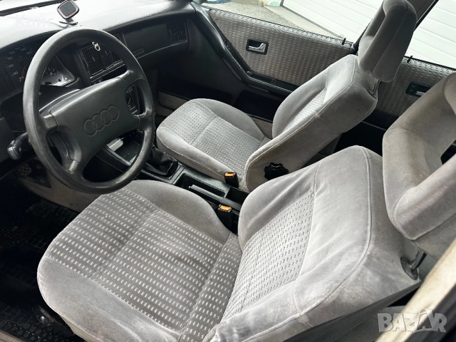 Audi 80 1.8, снимка 11 - Автомобили и джипове - 52684037