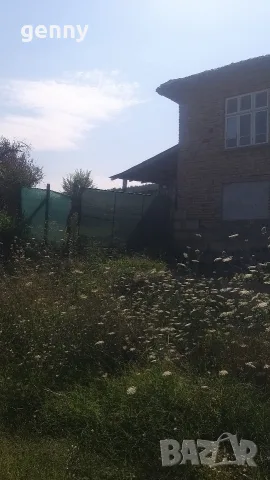 Къща с голям двор в с. Новосел, от собственик , снимка 2 - Къщи - 56002461