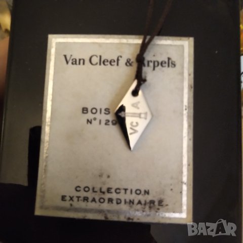 НАМАЛЕН VAN CLEEF & ARPELS COLLECTION EXTRAORDINAIRE BOIS DORE  (EDP) , снимка 2 - Унисекс парфюми - 38147732