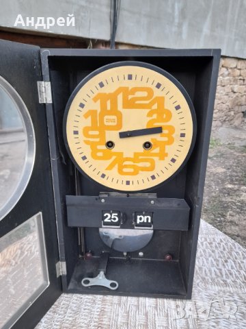 Стар часовник Predom, снимка 2 - Антикварни и старинни предмети - 42330136