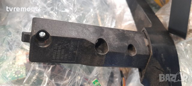 оригинална стойка Bn63-16898a от телевизор SAMSUNG модел UE49J5200AW, снимка 2 - Стойки, 3D очила, аксесоари - 37144568