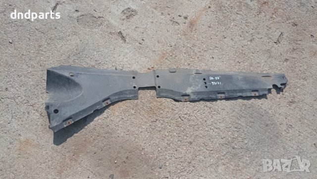 Пластмаса Audi A4 2002г.	