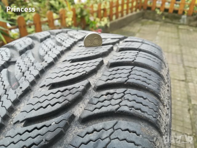 Зимни гуми Дебица Фриго, снимка 2 - Гуми и джанти - 38766966