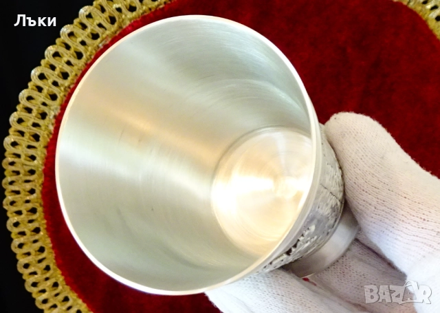 Чаша от калай за вино с пощенски коне. , снимка 2 - Антикварни и старинни предмети - 51584781