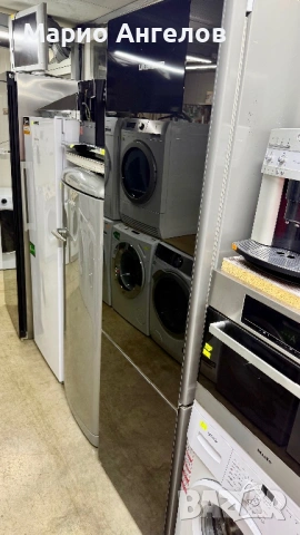 Хладилник с фризер Черно Стъкло А++ Liebherr No Frost GERMANY Гаранция, снимка 2 - Хладилници - 53991039