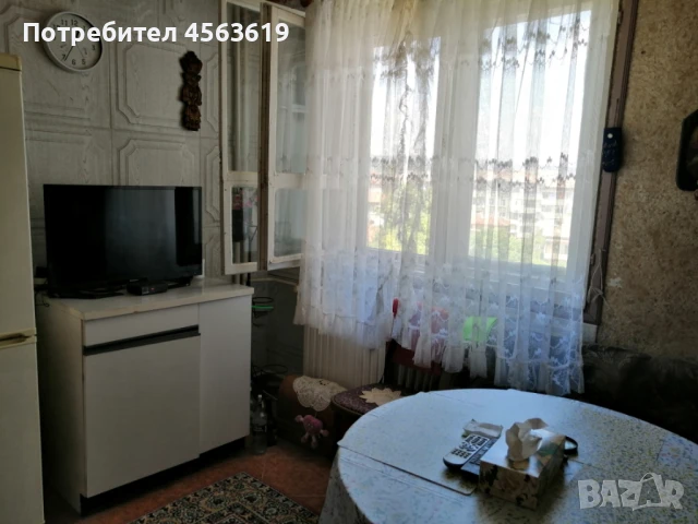 Продава апартамент в гр. Шумен, снимка 7 - Апартаменти - 51355750