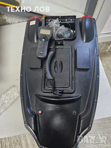 Лодка за захранка KAТАМАРАН K888 