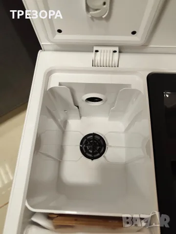 iRobot Roomba Max 705 Combo + AutoWash Dock, снимка 2 - Прахосмукачки - 56475574