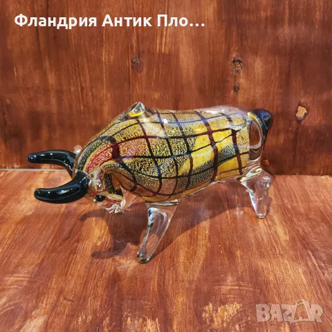 Стъклена фигура на бик от художествено стъкло, снимка 2 - Статуетки - 49647295