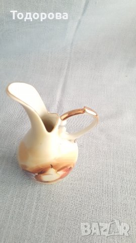 Порцеланова вазичка, снимка 2 - Антикварни и старинни предмети - 31867830