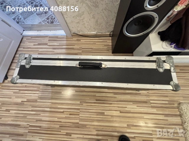 Продавам Твърд Кейс За Корг Па4х 61 във Отлично Състояние , снимка 3 - Синтезатори - 54144689