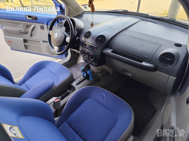 VW New Beetle 2.0, снимка 7 - Автомобили и джипове - 51172853