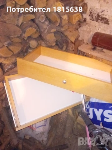 Продавам запазено детско легло(без матрак)., снимка 1