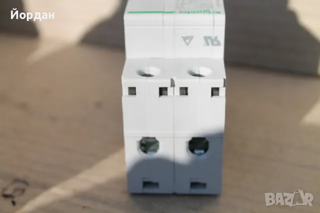 Автоматичен предпазител ''C16 Schneider'', снимка 6 - Друга електроника - 49169339