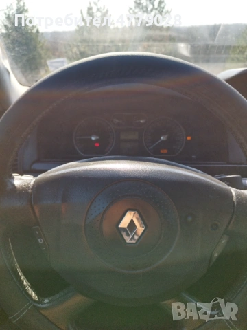 Продавам , снимка 5 - Автомобили и джипове - 54003671