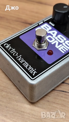 Bass Clone chorus Electro-Harmonix , снимка 2 - Китари - 53125119