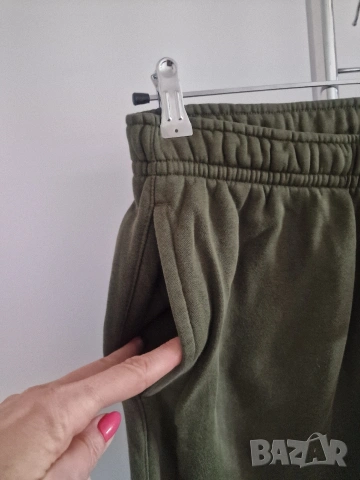 Страхотно мъжко спортно долнище NIKE размер М, снимка 4 - Спортни дрехи, екипи - 54001438