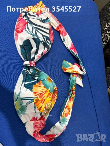 Дамски чисто нов бански комплект от две части