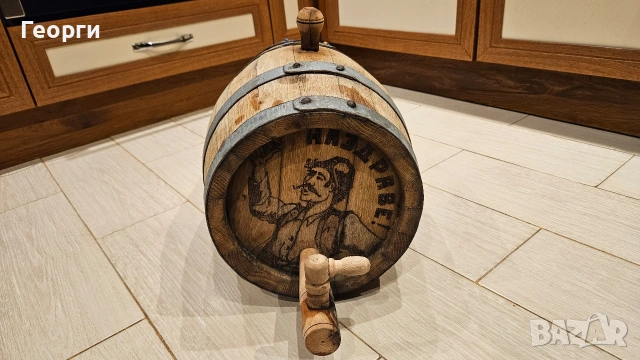 10л. Дъбово буре 