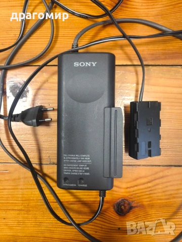SONY AC-V316 зарядно за видеокамери Сони 
