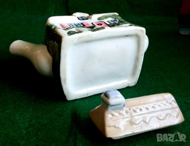 малък порцеланов чайник-къщичка, снимка 6 - Други ценни предмети - 37220559