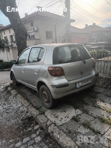 Тойота ярис, снимка 2 - Автомобили и джипове - 54357990