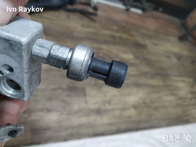 Датчик на налягането на климатика OPEL ZAFIRA A (F75_) 0913172 , снимка 2 - Части - 51656752