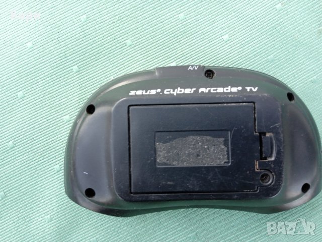 Lexibook Zeus Cyber Arcade TV Game Konsole, снимка 6 - Други игри и конзоли - 35508203