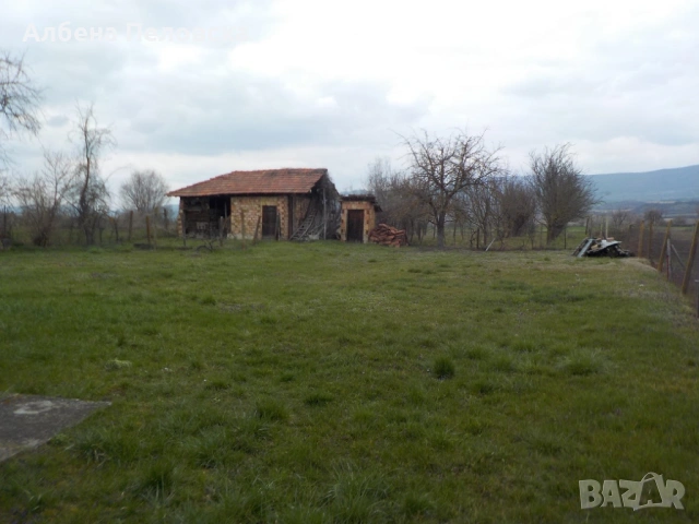 Собственик продава масивна едноетажна къща, снимка 5 - Къщи - 53662875