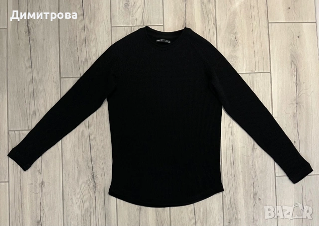 Bershka нова блуза 