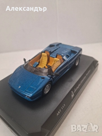 Lamborghini Diablo Roadster в металическо синьо в мащаб 1:43, снимка 2 - Колекции - 54144706