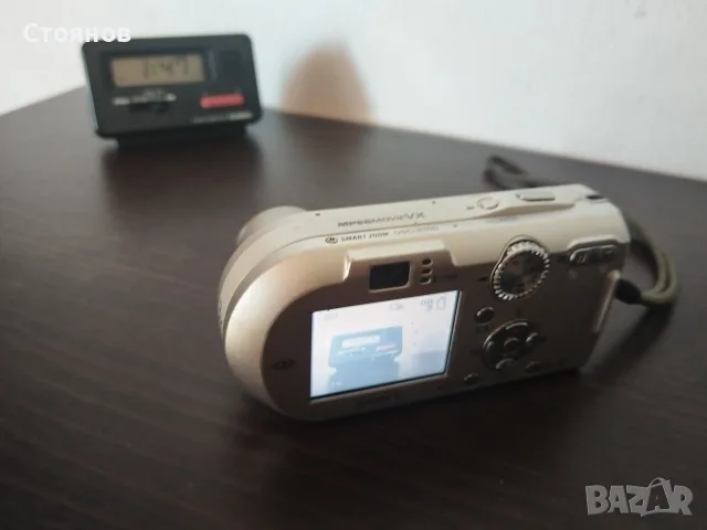 Камера Sony Cyber-shot DSC-P100 Japan, снимка 5 - Фотоапарати - 55988840