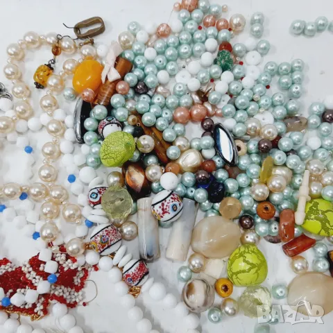 Голям лот мъниста и камъни(10.3), снимка 3 - Колекции - 48865861