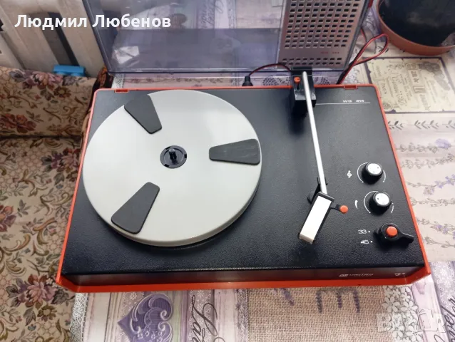 Грамофон Unitra WG 401 с вграден усилвател и говорител в капака , снимка 5 - Грамофони - 50321078