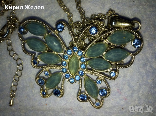 ШИКОЗНА ВИНТИДЖ АРТ БРОШКА - МЕДАЛЬОН ПЕПЕРУДА с ИСКРЯЩИ ФАСЕТИРАНИ КРИСТАЛИ 38889, снимка 3 - Колиета, медальони, синджири - 42117528