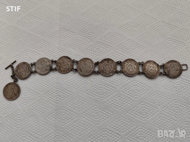 Стара сребърна гривна от монети, снимка 5 - Антикварни и старинни предмети - 52467394
