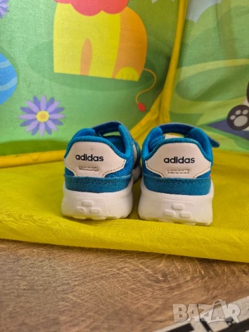 Детски маратонки Adidas 23, снимка 2 - Детски маратонки - 51372206