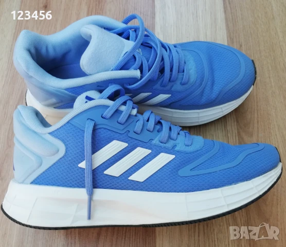 Маратонки на Adidas ном.37, снимка 2 - Детски маратонки - 51004605
