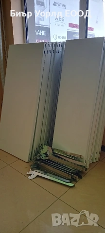 Метални рафтове за стена в магазин или в склад, снимка 4 - Стелажи и щандове - 54138112