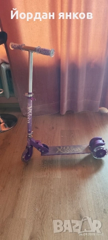 тротинетки с светещи гуми
