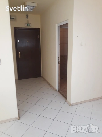 Офис под наем Шумен Център, снимка 5 - Офиси - 51318296