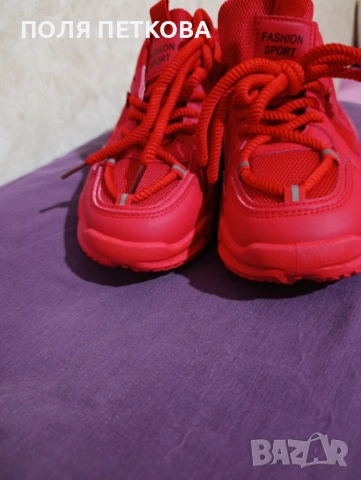 Червени маратонки , снимка 5 - Маратонки - 54061310