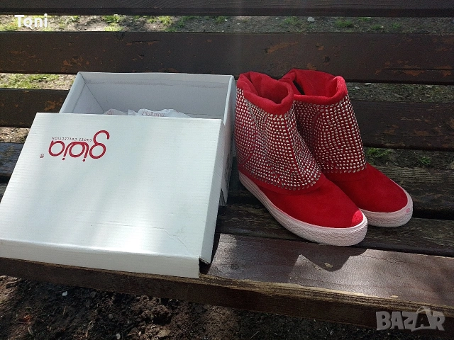 женски обувки детски обувки дамски номер 39 чисто нови 