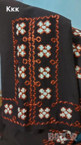 Ръчно бродирана рокля, снимка 3 - Рокли - 33715484