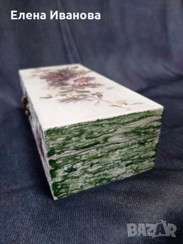 Кутия за бижута с цветни мотиви - ръчна изработка, снимка 3 - Бижутерийни комплекти - 31803354