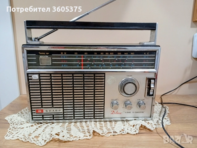 Старо радио Sharp, снимка 2 - Антикварни и старинни предмети - 52022552
