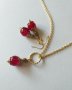Прелестен комплект колие и обици с рубинено червени мъниста и изящни орнаменти в цвят Антично злато, снимка 6